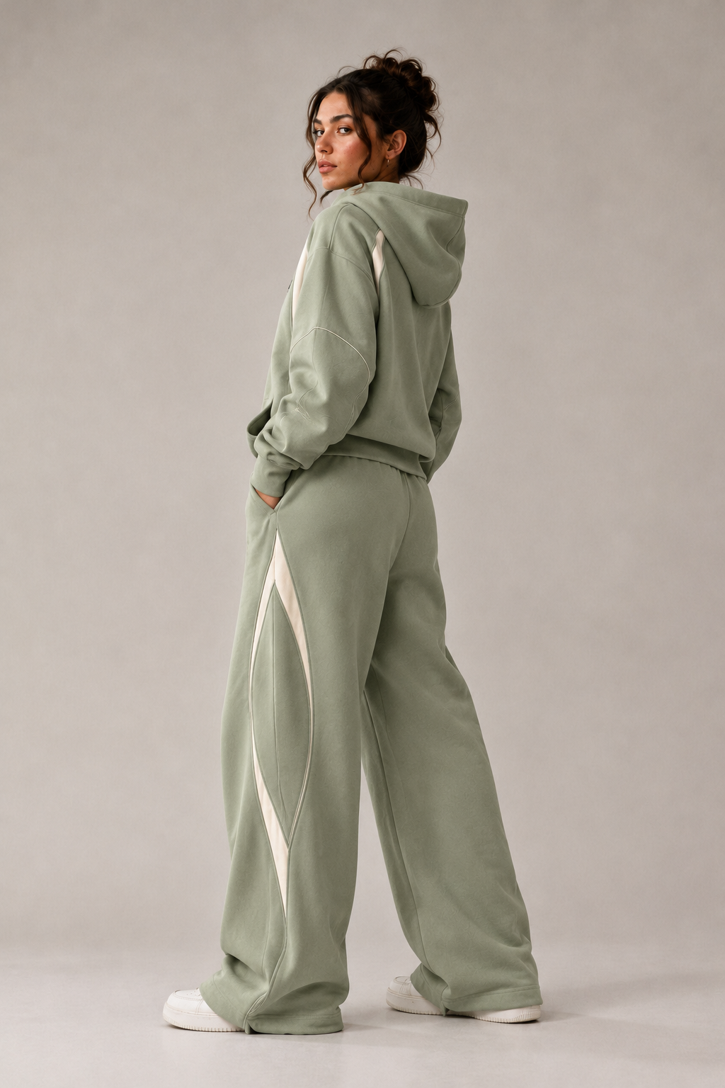 The Lichen Set