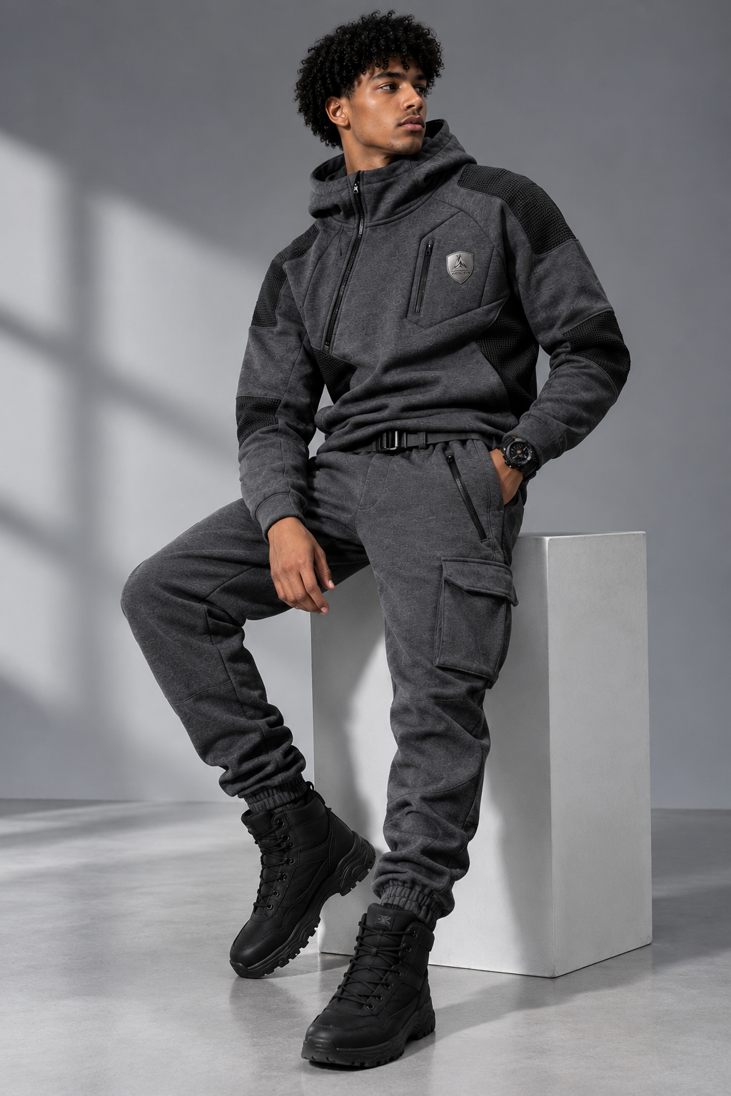 The Tundra Tech Fleece Set
